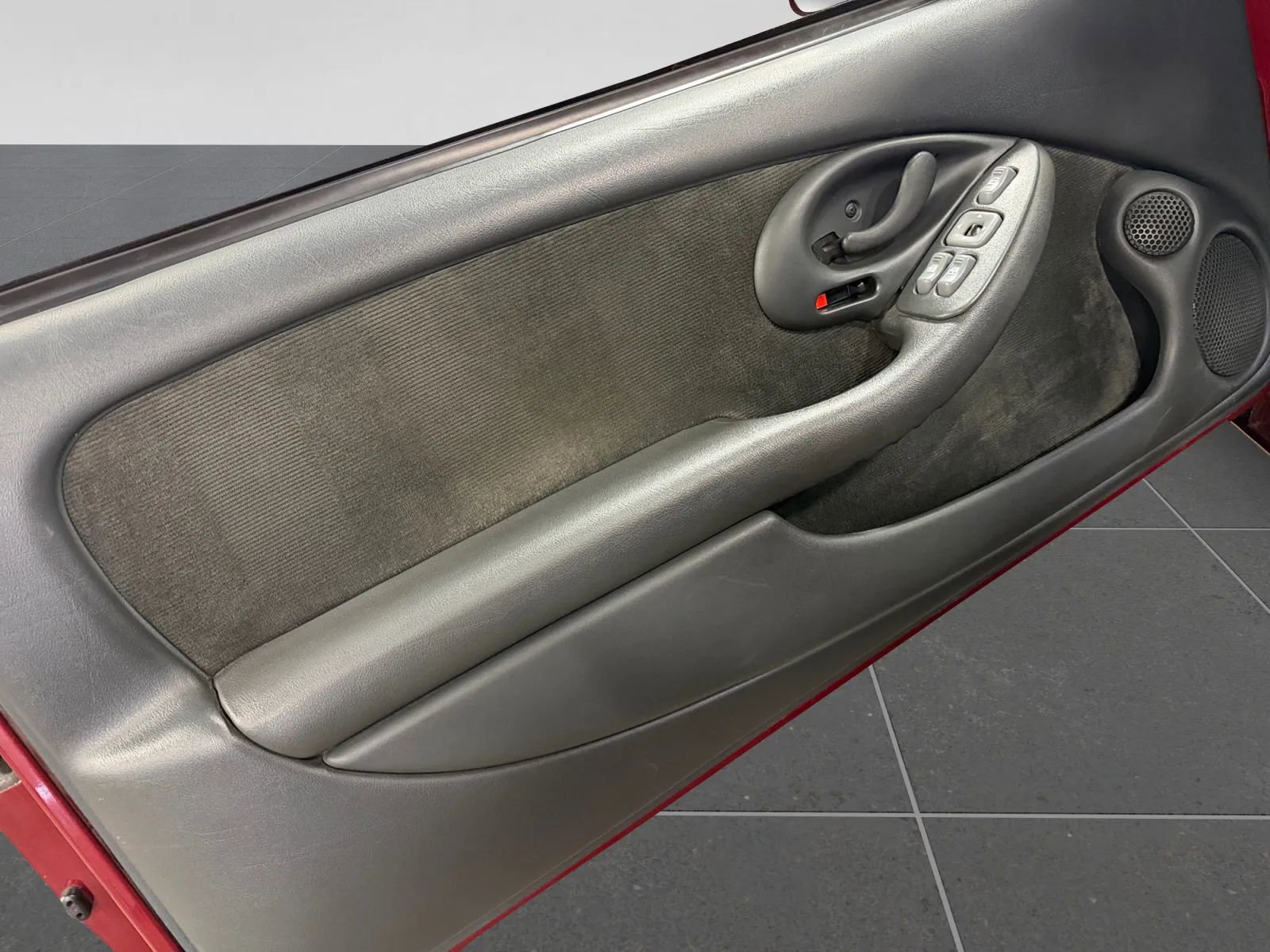 Used 1995 Pontiac Firebird Formula image 16