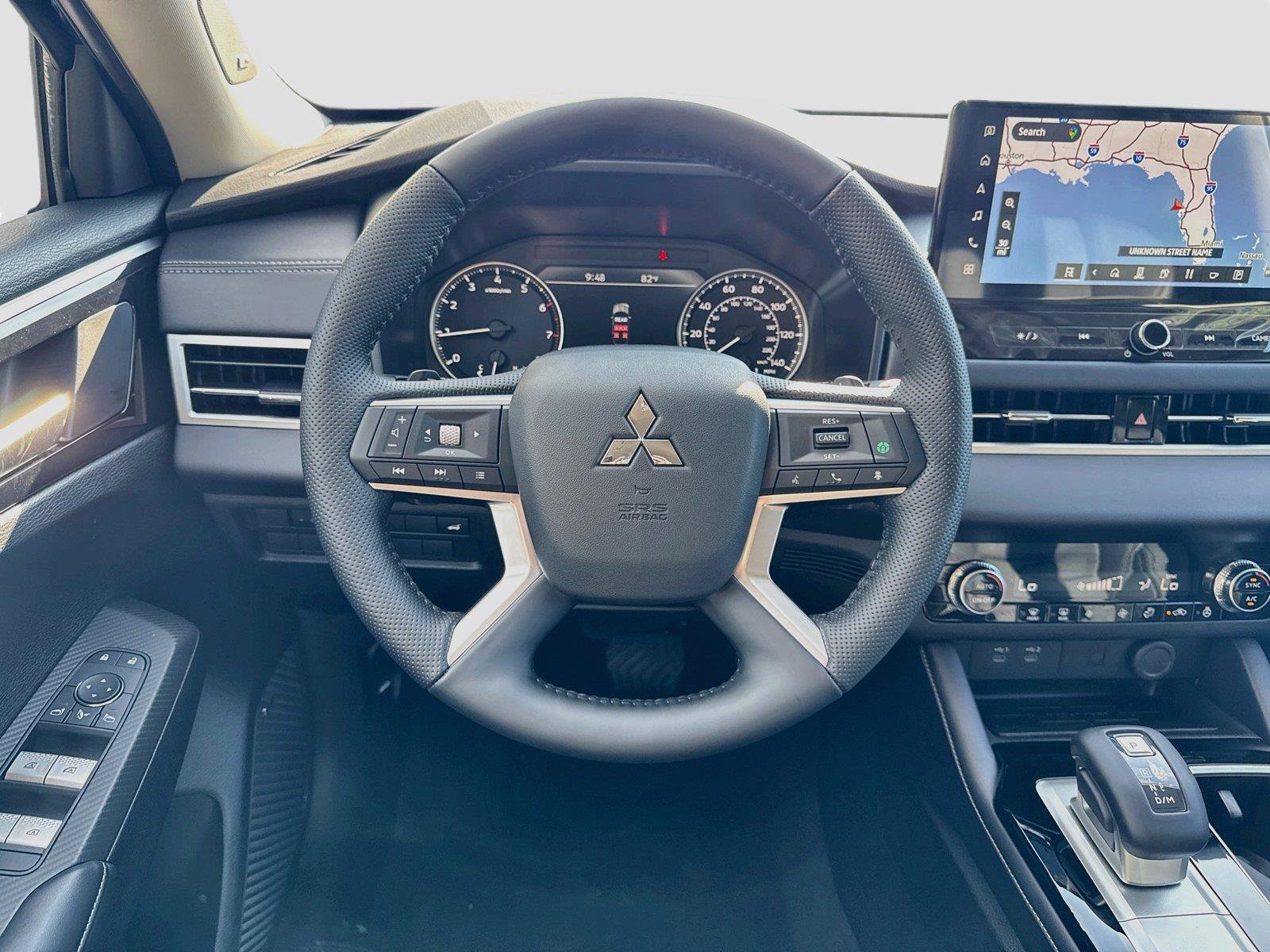 New 2026 Mitsubishi Outlander SE FWD image 10