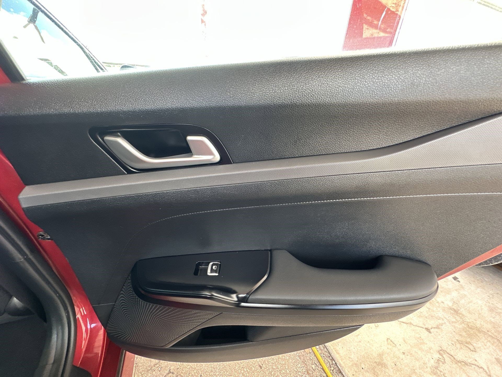 Used 2021 Kia K5 LXS image 30