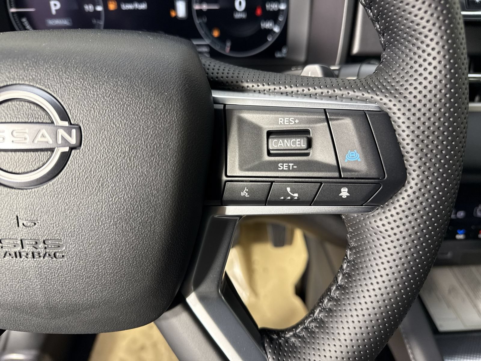 New 2026 Nissan Rogue Platinum AWD/4WD image 13
