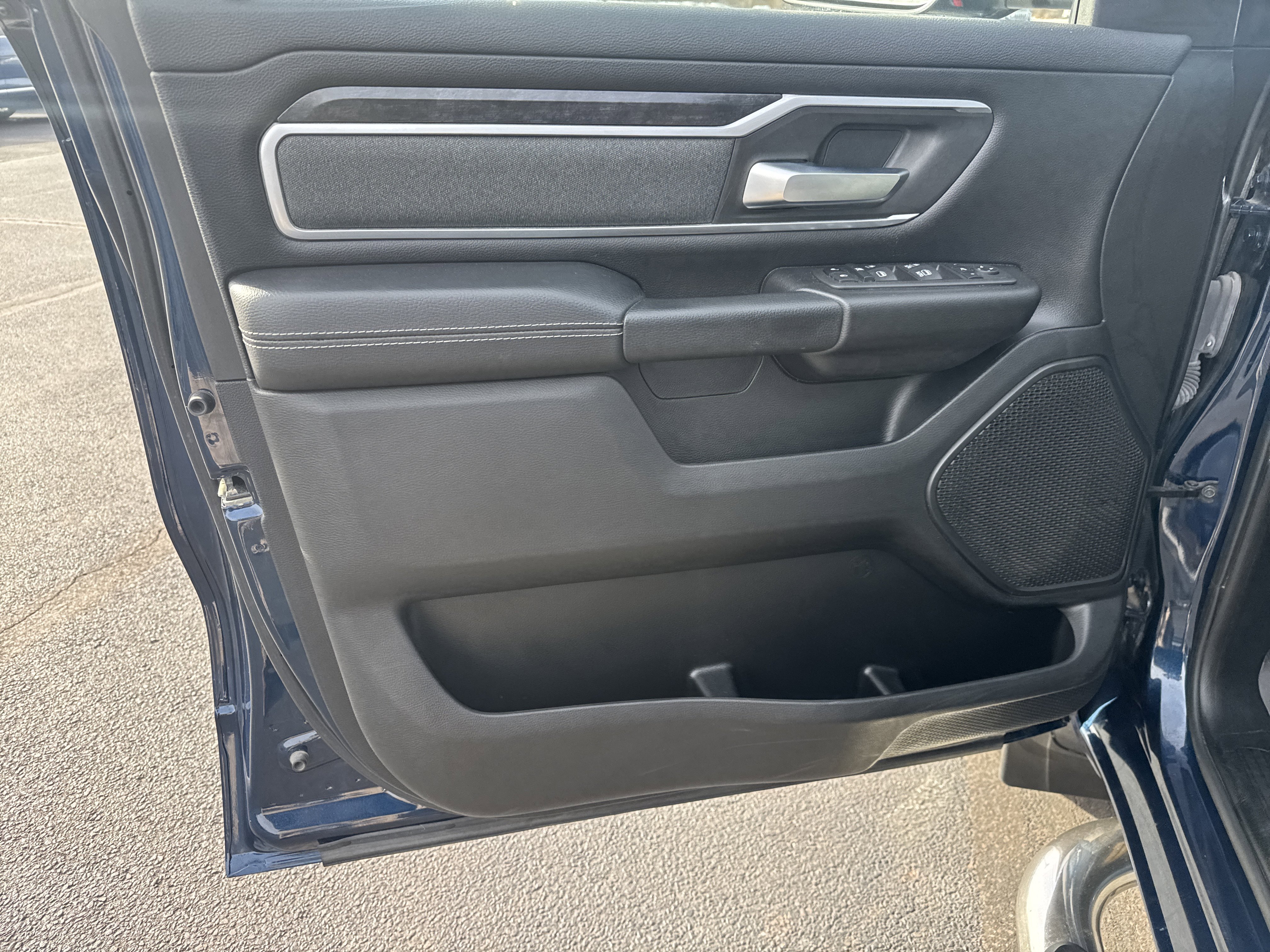 Used 2022 RAM 1500 Big Horn image 15