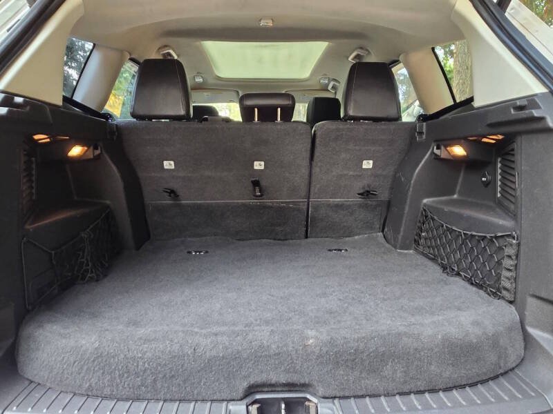 Used 2013 Ford C-MAX SEL FWD image 14