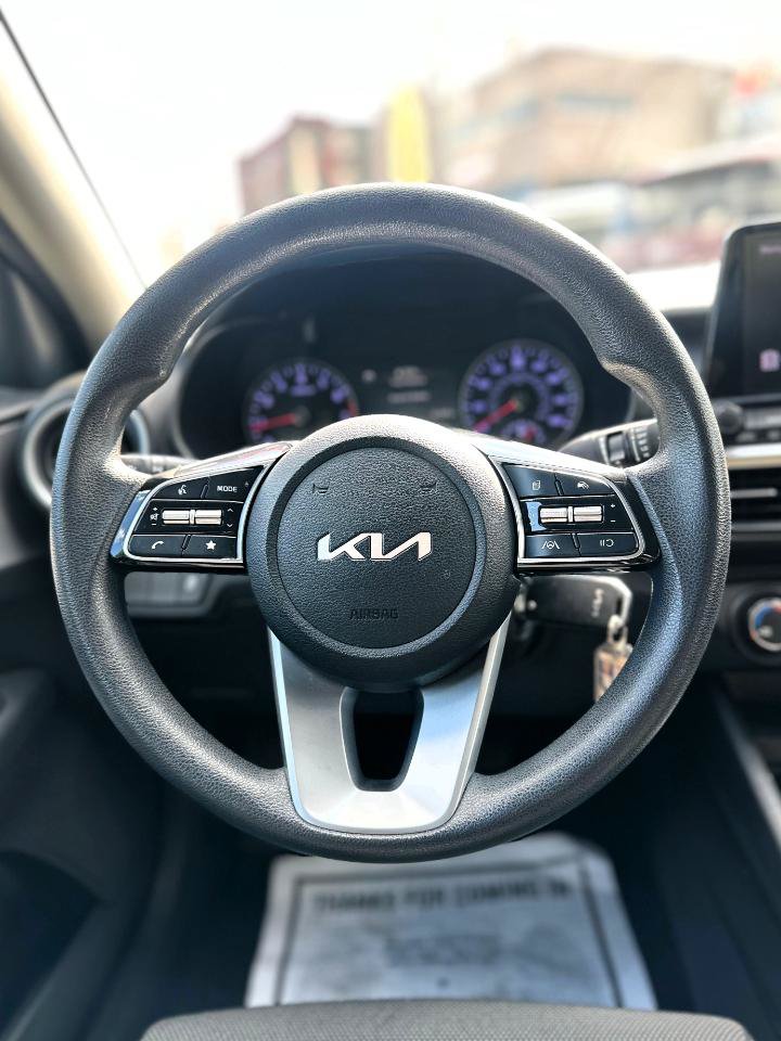 Used 2024 Kia Forte LXS FWD image 12