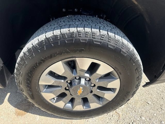 Used 2026 Chevrolet Silverado 2500 Custom w/ Custom Value Package AWD/4WD image 26