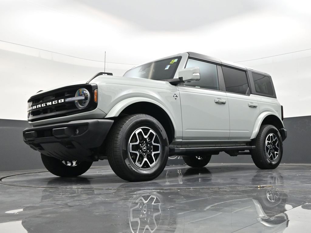 Used 2022 Ford Bronco Outer Banks AWD/4WD image 20