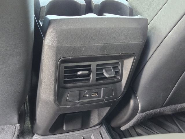 Used 2025 Chevrolet Colorado ZR2 w/ Technology Package AWD/4WD image 39