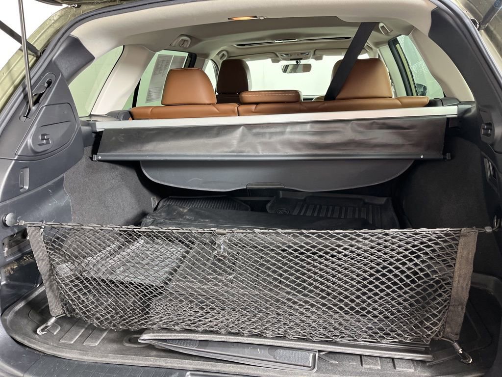 Used 2019 Subaru Outback 2.5i Touring image 10