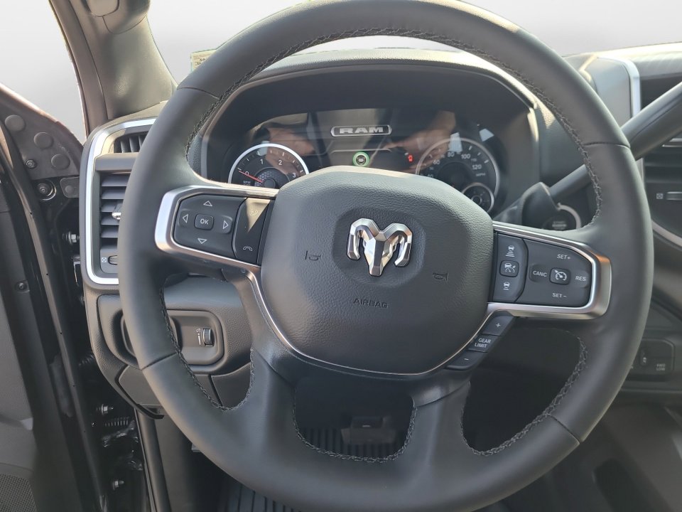 New 2025 RAM 2500 Big Horn image 10