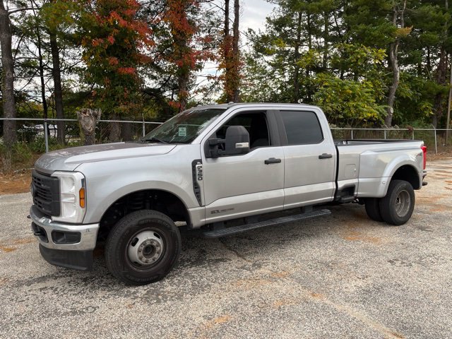 Used 2024 Ford F350 XL AWD/4WD image 5