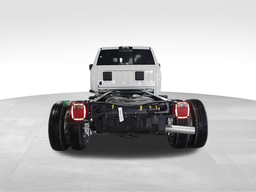 New 2026 RAM 4500 Tradesman AWD/4WD image 7