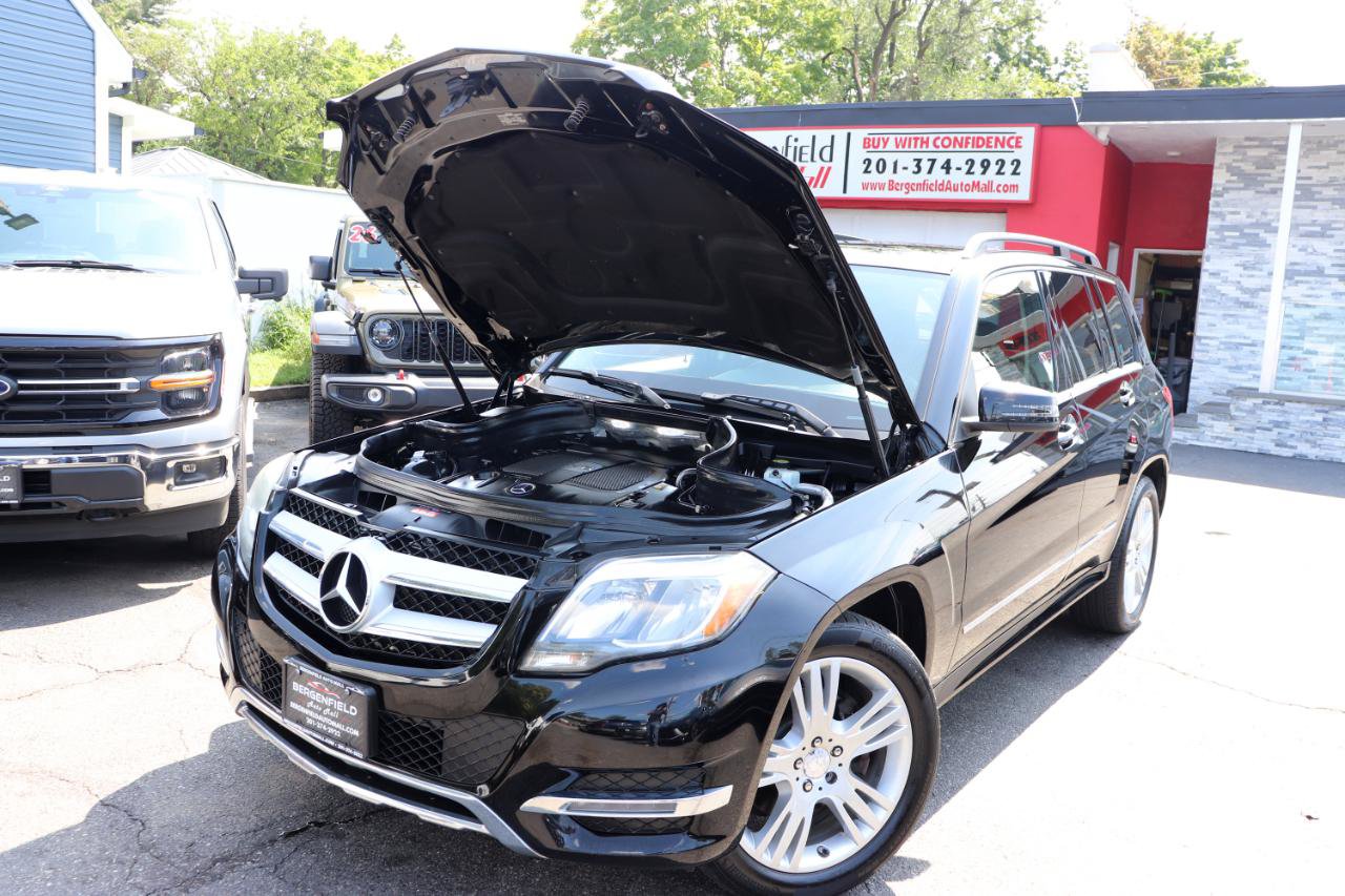 Used 2015 Mercedes-Benz GLK 350 4MATIC image 54