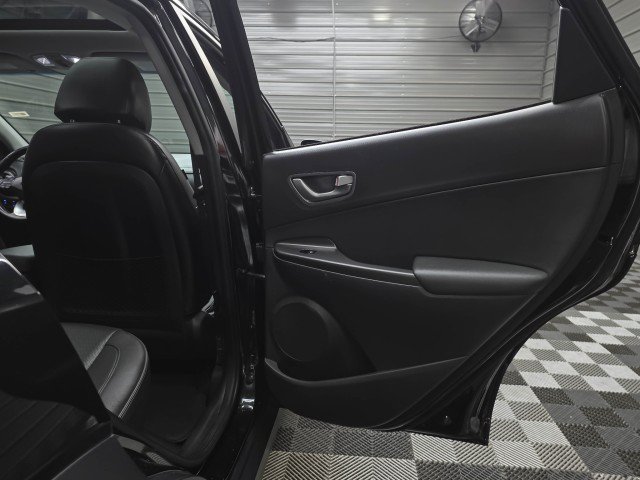 Used 2019 Hyundai Kona Limited FWD image 34