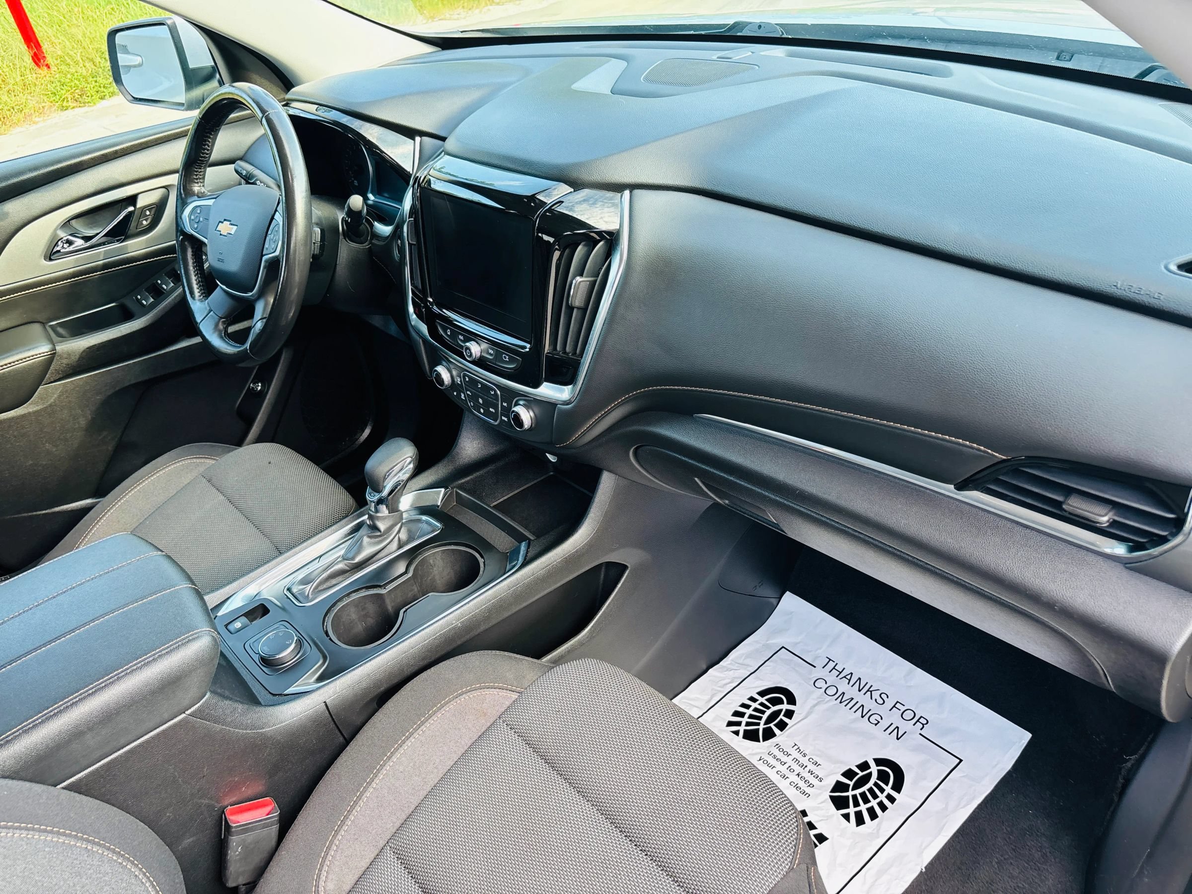 Used 2021 Chevrolet Traverse LT AWD/4WD image 19