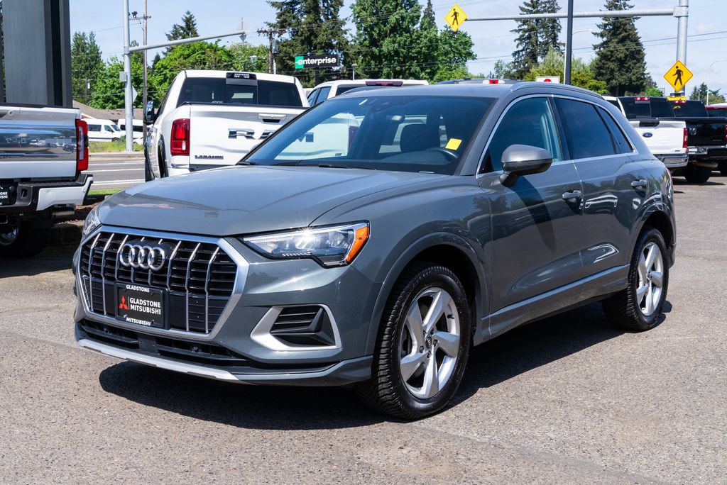 Used 2020 Audi Q3 2.0T Premium AWD/4WD image 3