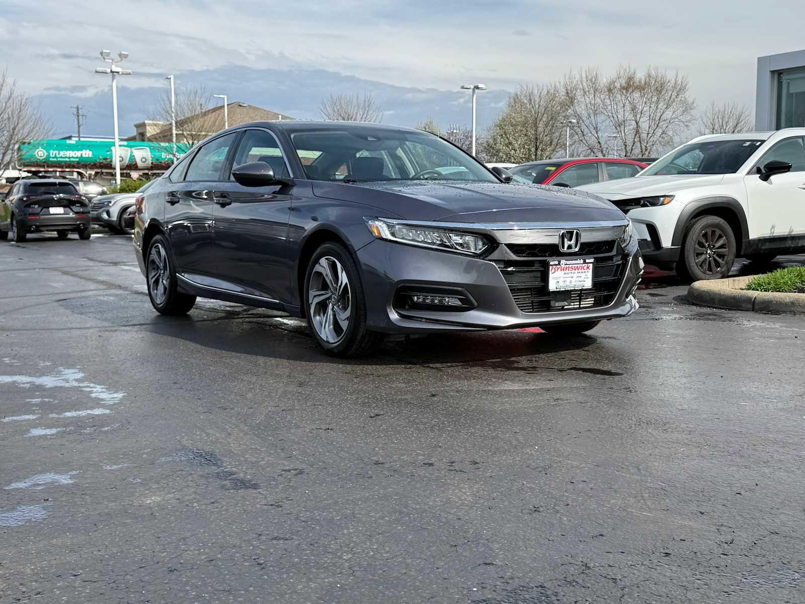 Used 2020 Honda Accord EX image 3
