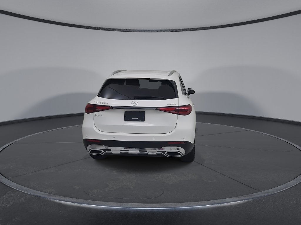 Used 2025 Mercedes-Benz GLC 300 4MATIC image 15
