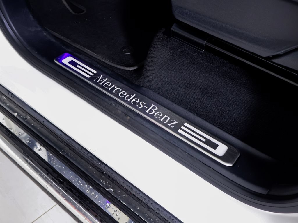 Used 2023 Mercedes-Benz G 550 image 23