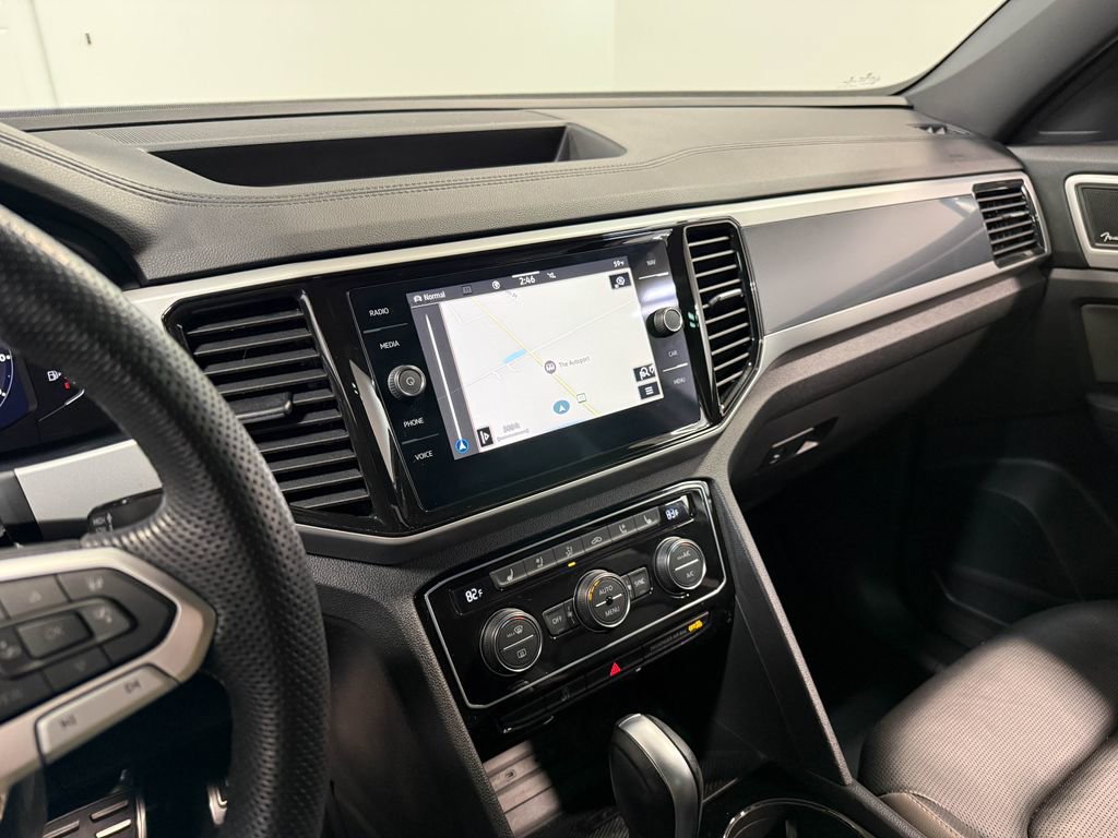 Used 2023 Volkswagen Atlas Cross Sport SEL Premium R-Line image 80