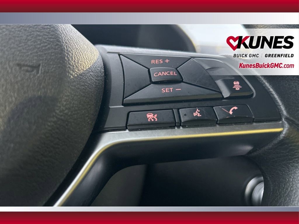 Used 2023 Nissan Sentra SV image 32