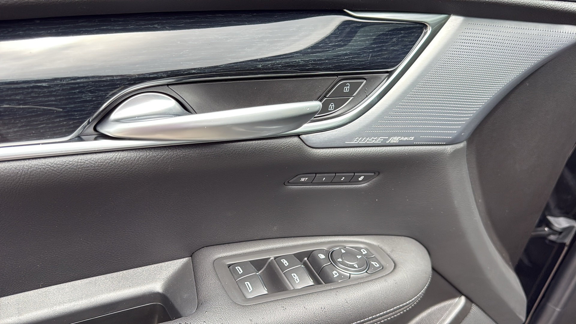 New 2026 Cadillac XT5 Premium Luxury w/ LPO, Floor Liner Package AWD/4WD image 11