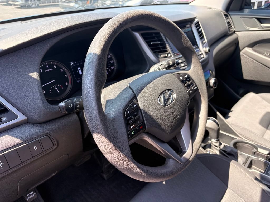Used 2018 Hyundai Tucson SE w/ Cargo Package FWD image 10