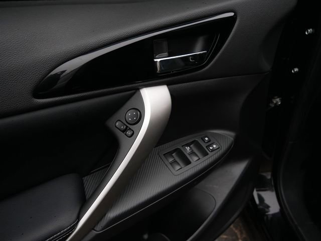 Used 2023 Mitsubishi Eclipse Cross SE AWD/4WD image 16