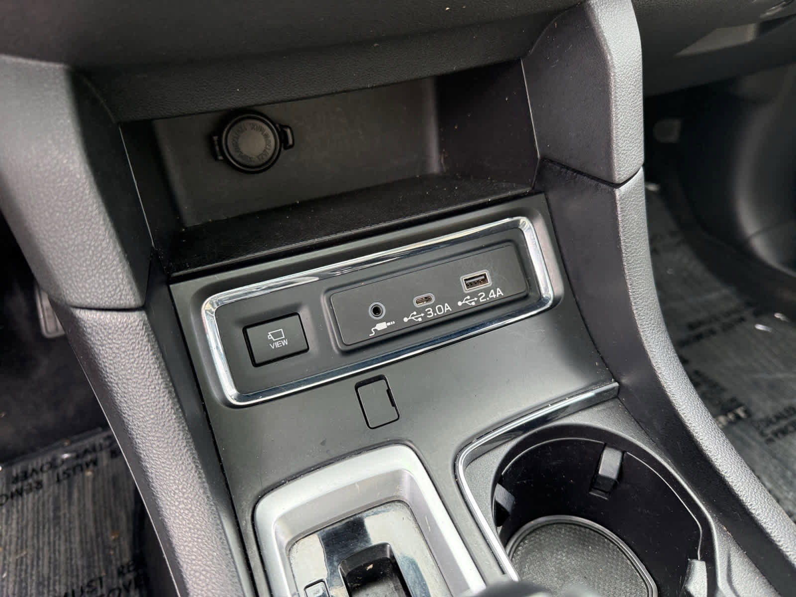 Used 2023 Subaru Ascent Limited w/ Technology Package image 20