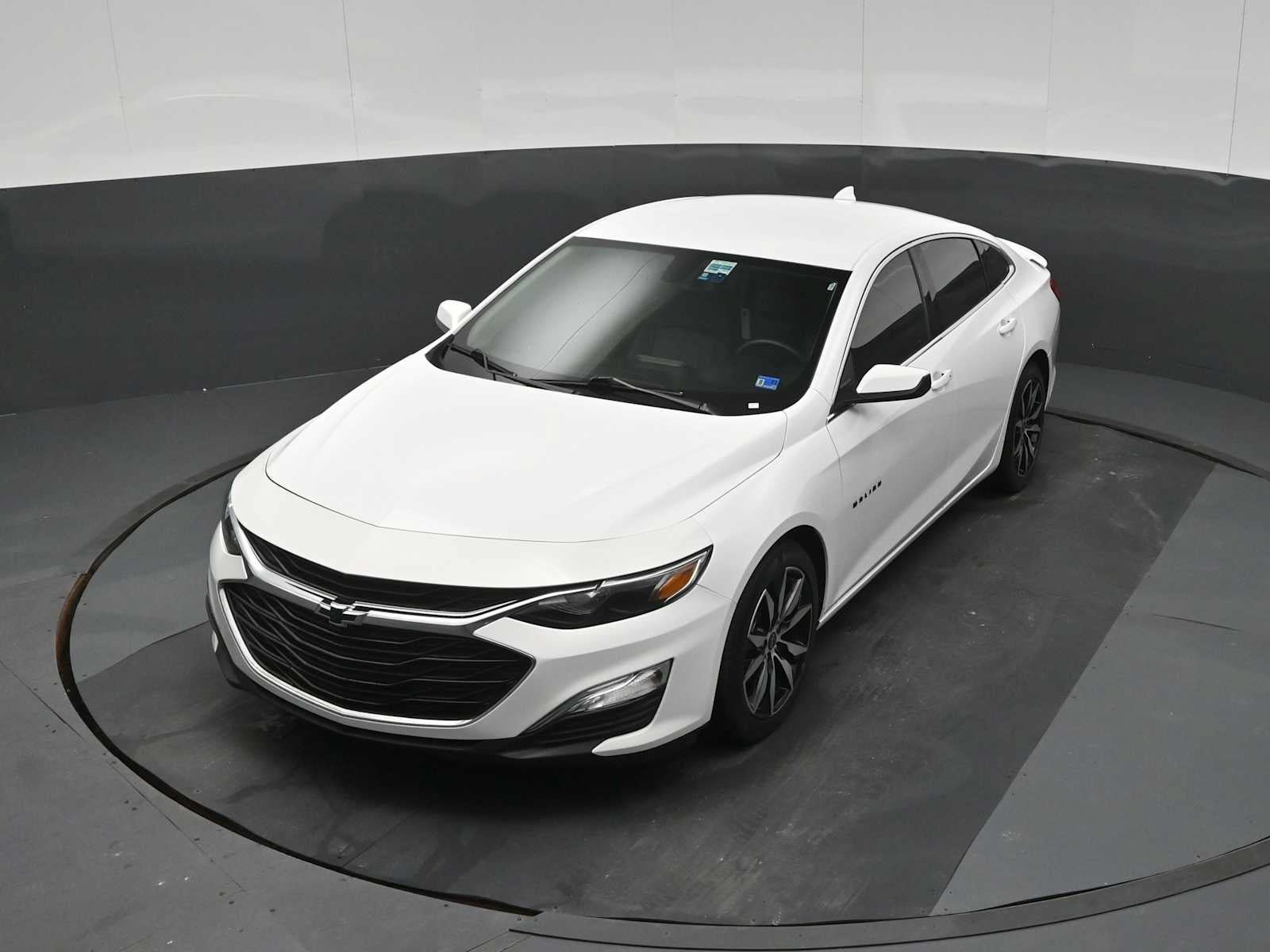 Used 2021 Chevrolet Malibu RS FWD image 12