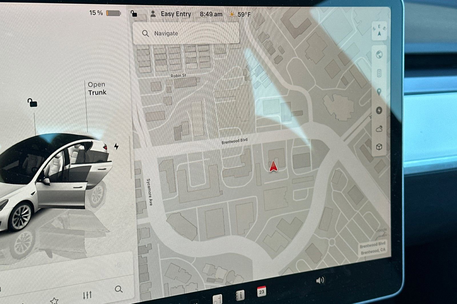 Used 2023 Tesla Model 3 Standard Range image 15