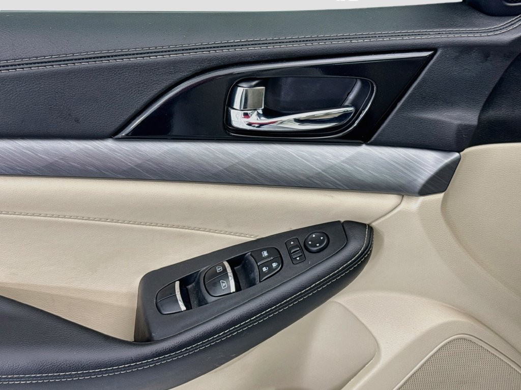Used 2018 Nissan Maxima 3.5 SL FWD image 22