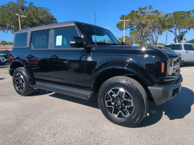 New 2025 Ford Bronco Outer Banks AWD/4WD image 2