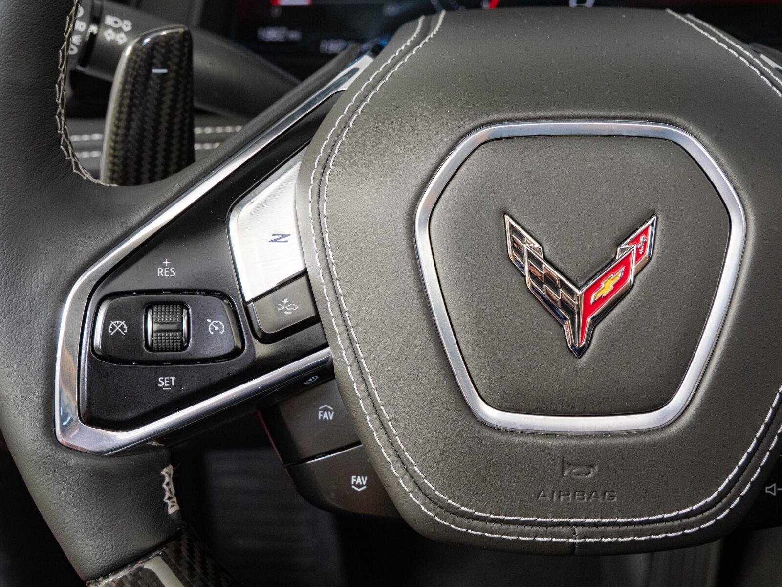 Used 2024 Chevrolet Corvette Z06 RWD image 10