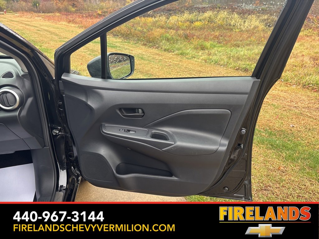 Used 2024 Nissan Versa S w/ Electronics Package image 24