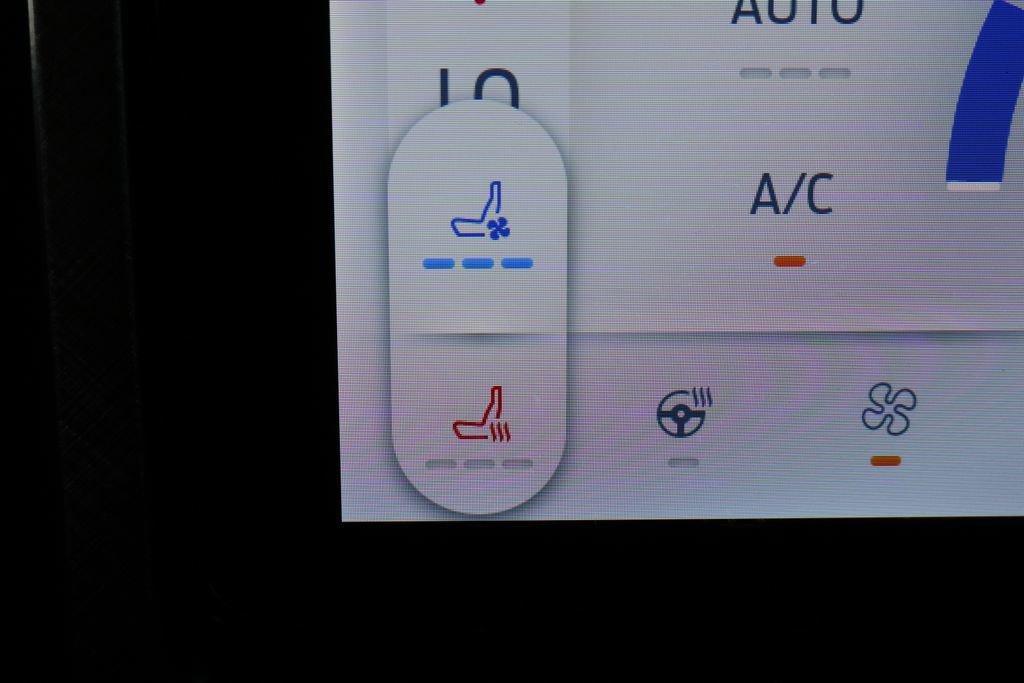 Used 2024 Ford Expedition King Ranch image 28