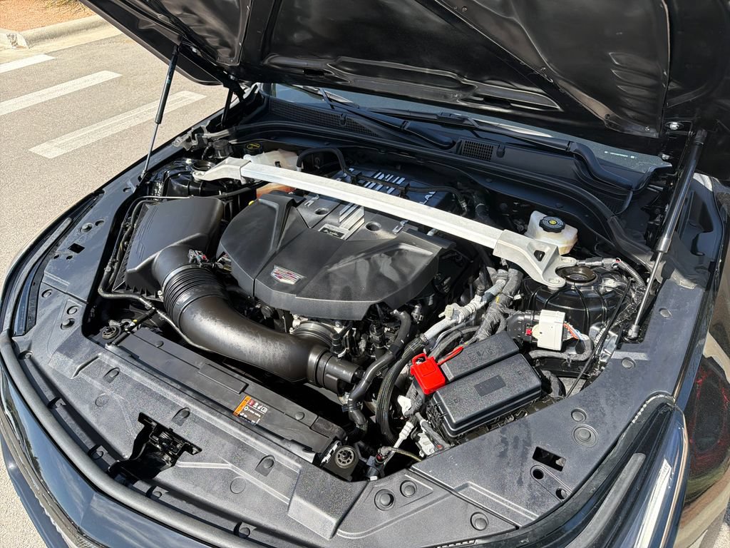 Used 2025 Cadillac CT5 V Blackwing w/ Precision Package RWD image 17