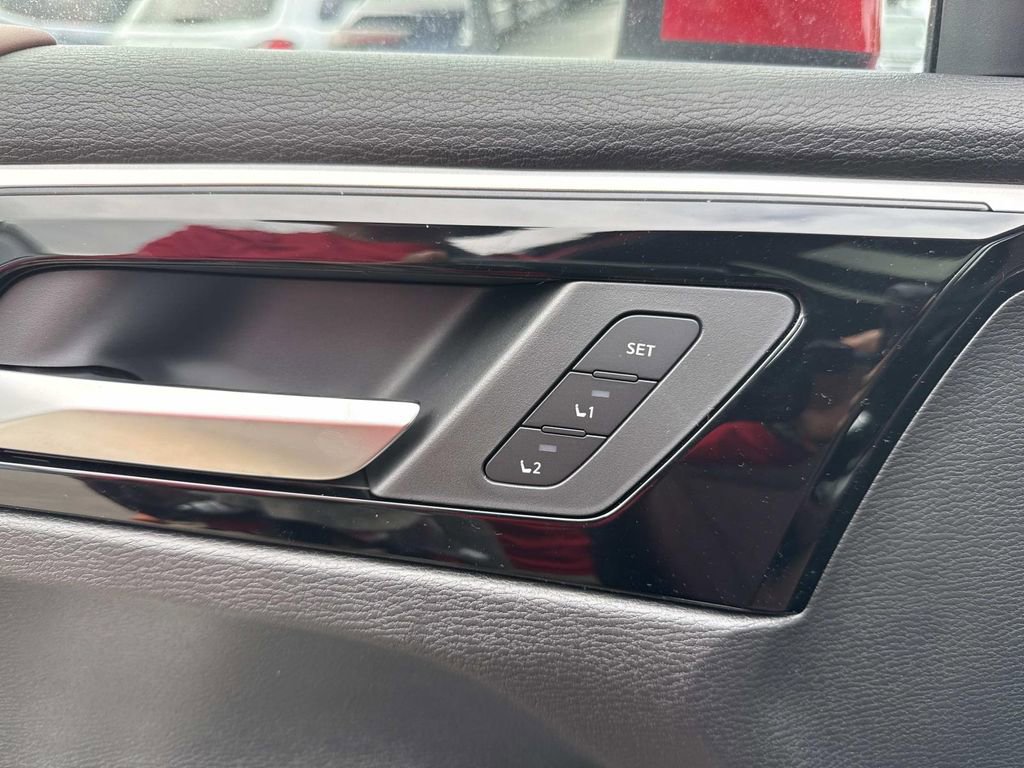 New 2026 Mitsubishi Outlander SEL image 21