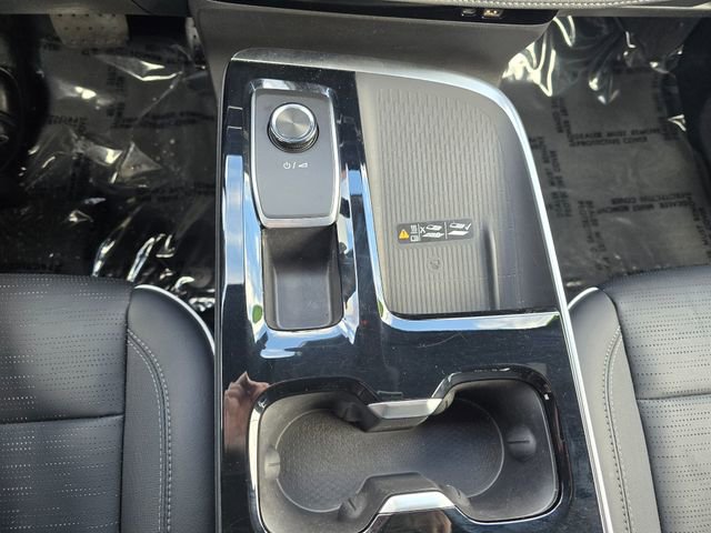 Used 2025 Buick Enclave Sport Touring image 25