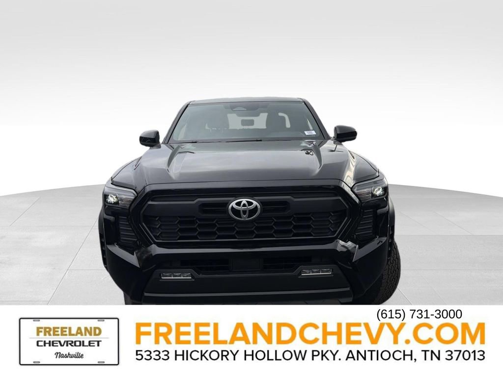 Used 2024 Toyota Tacoma TRD Sport image 9