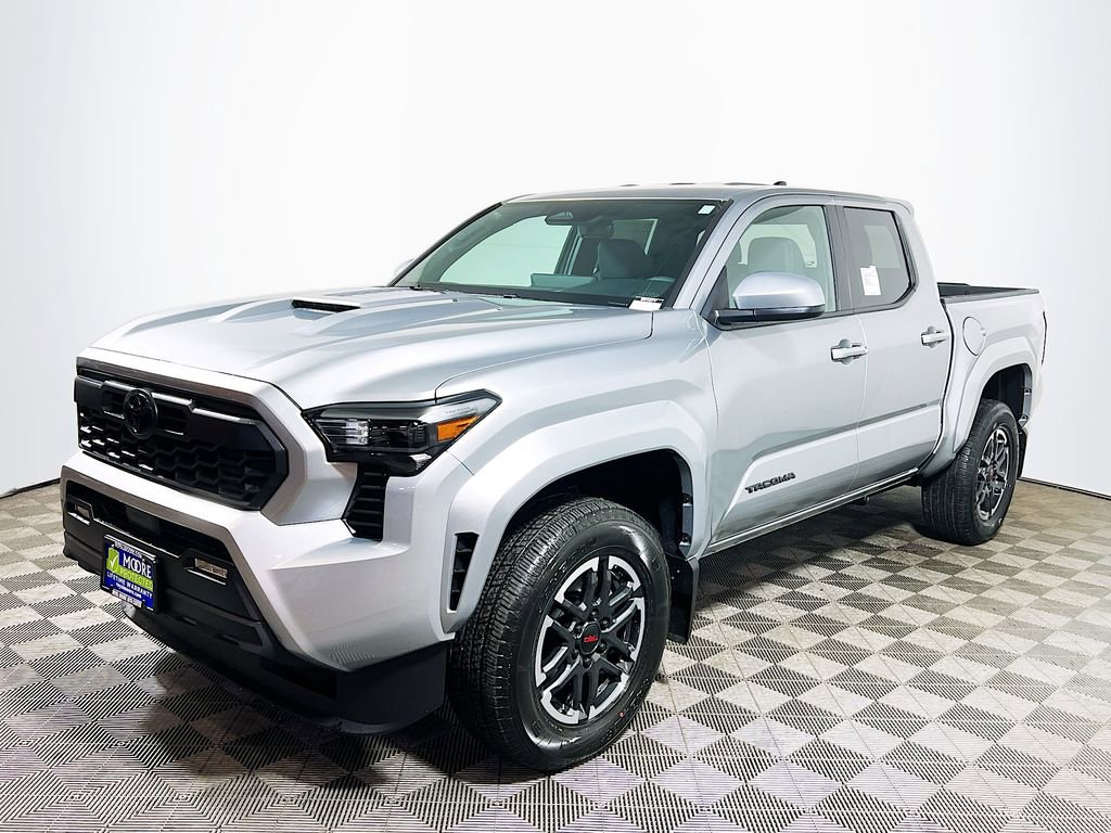 New 2026 Toyota Tacoma TRD Sport AWD/4WD image 4