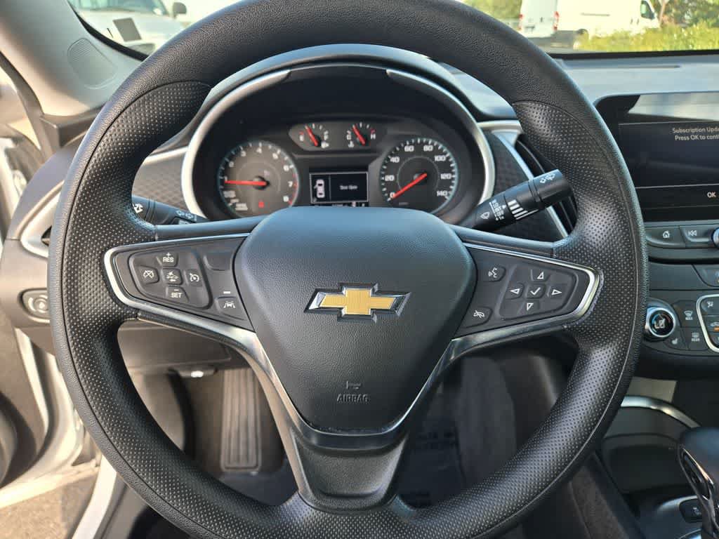 Used 2024 Chevrolet Malibu LT FWD image 22