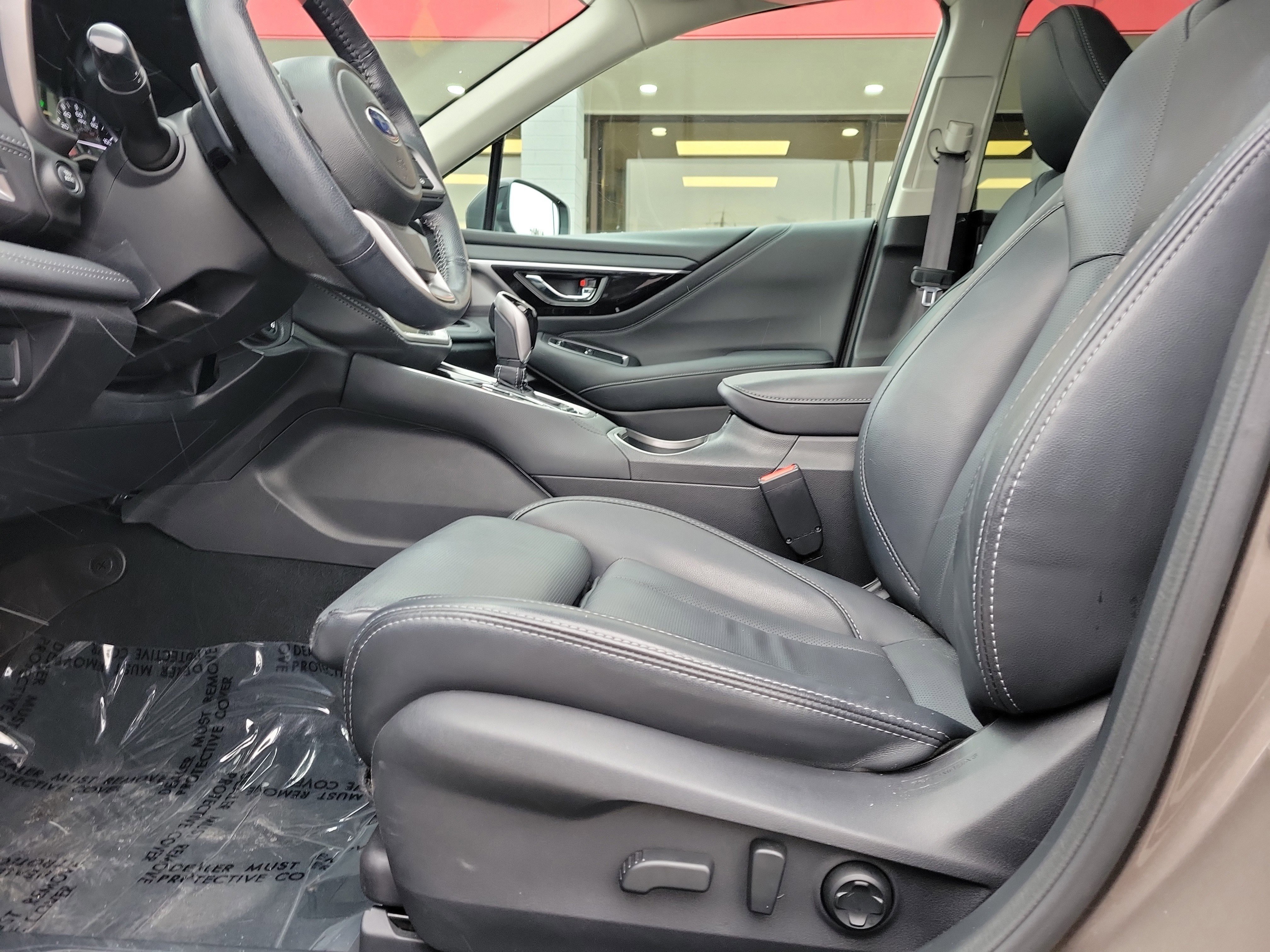 Used 2023 Subaru Outback Limited image 16