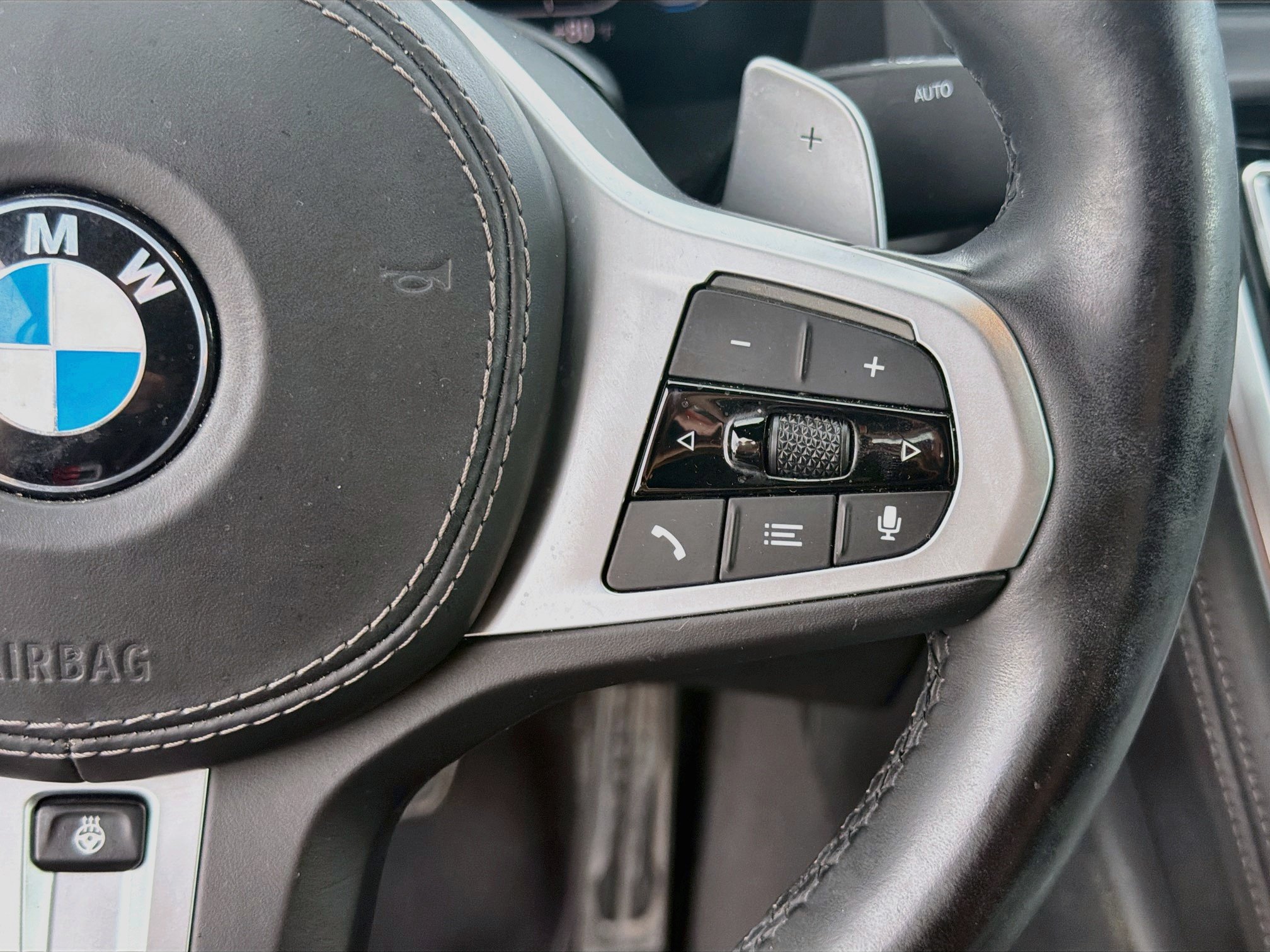 Used 2022 BMW 840i Convertible RWD image 39