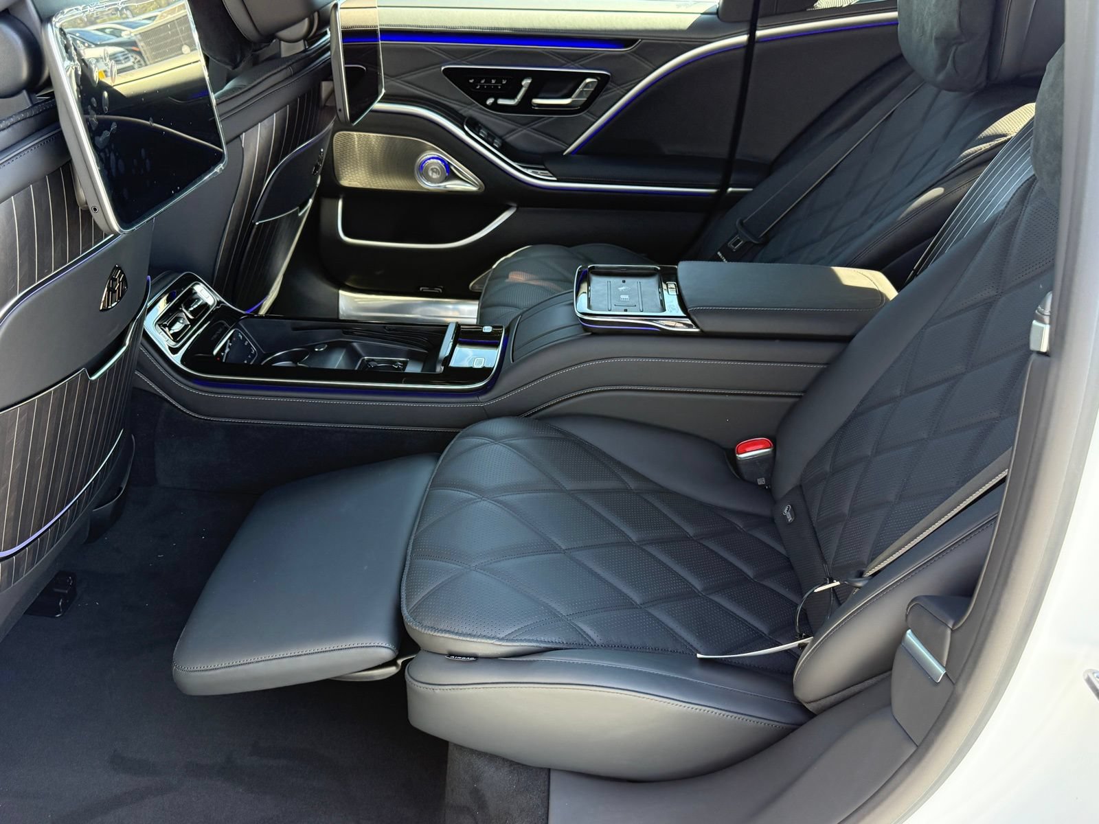 New 2026 Mercedes-Benz Maybach S 580 4MATIC image 30