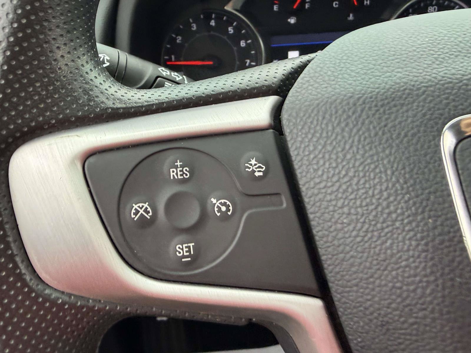 Used 2023 GMC Terrain SLE w/ Driver Convenience Package AWD/4WD image 26