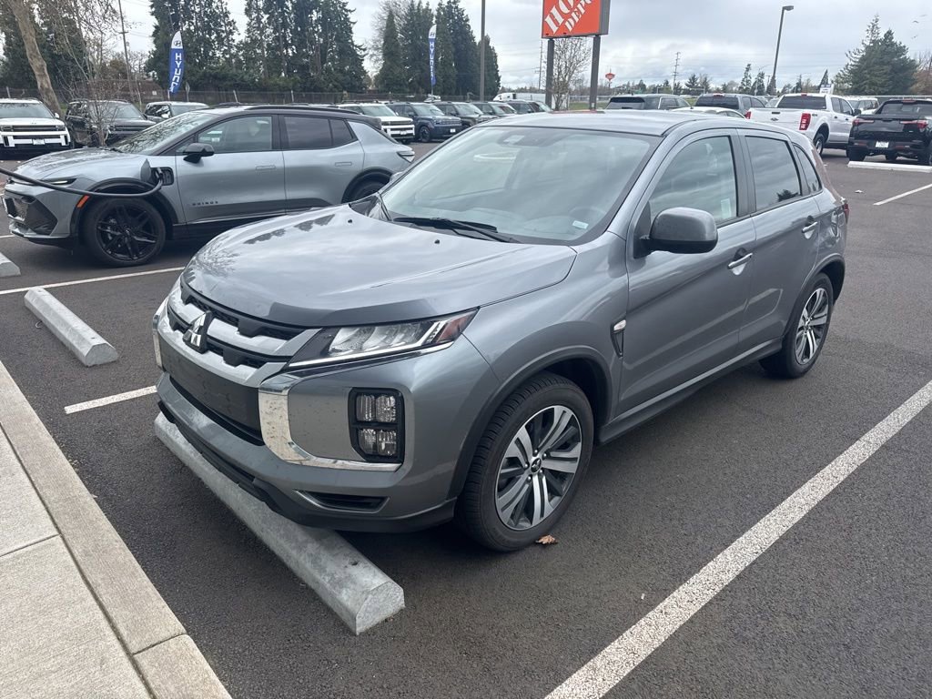 Used 2024 Mitsubishi Outlander Sport ES image 1