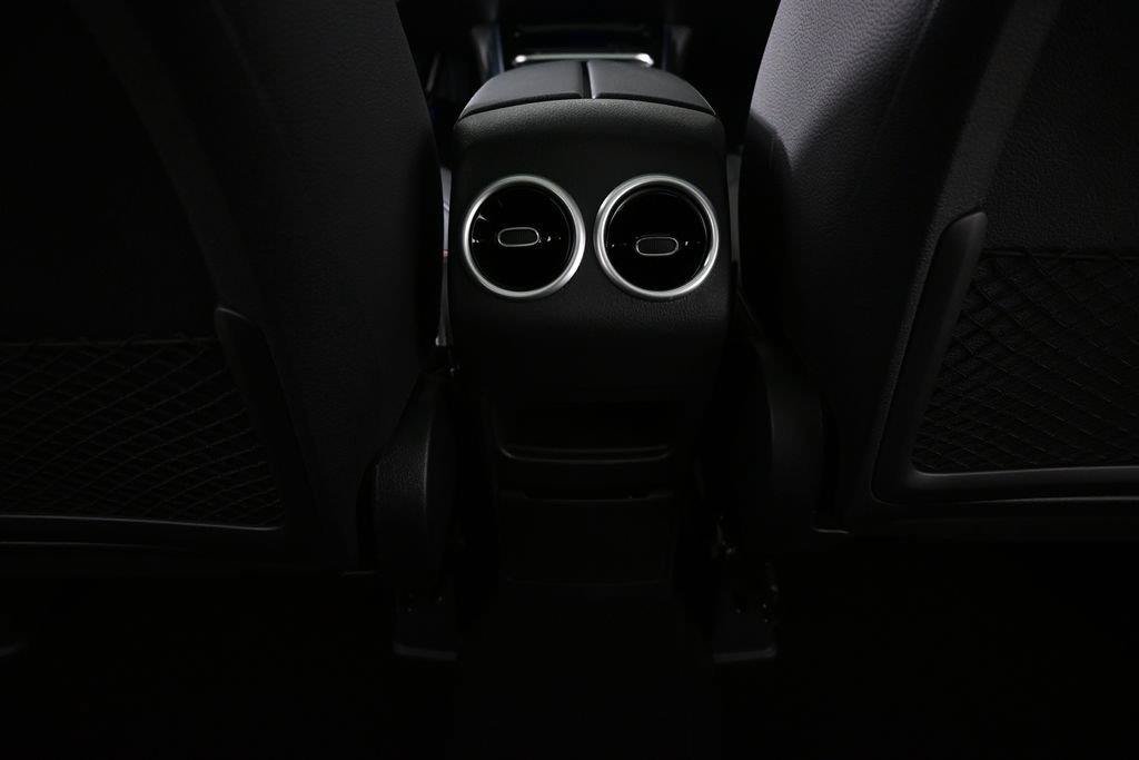 New 2026 Mercedes-Benz GLB 250 image 19