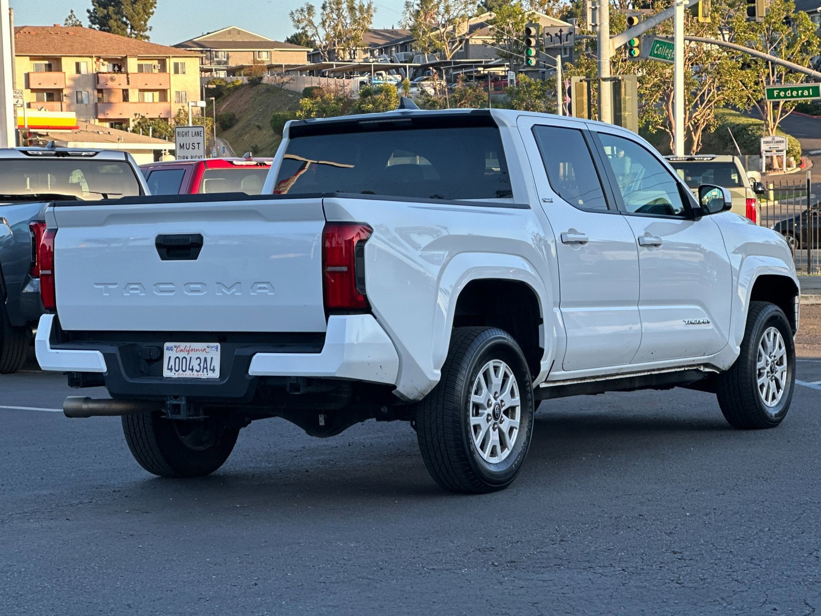 Used 2024 Toyota Tacoma SR5 image 5
