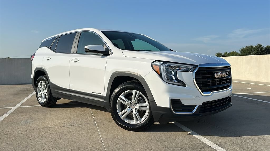 Used 2024 GMC Terrain SLE FWD image 5