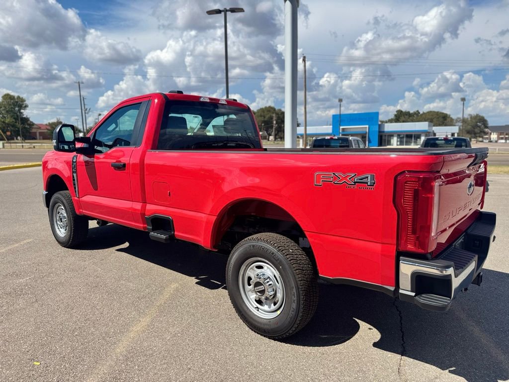 New 2026 Ford F350 XL w/ FX4 Off-Road Package image 16