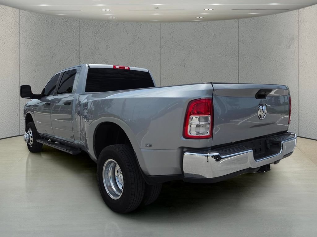 Used 2023 RAM 3500 Big Horn w/ Protection Group AWD/4WD image 7